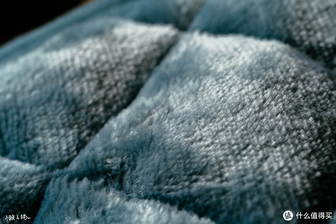 软绒绒，暖融融——8H吸湿发热抗菌沙发垫开箱