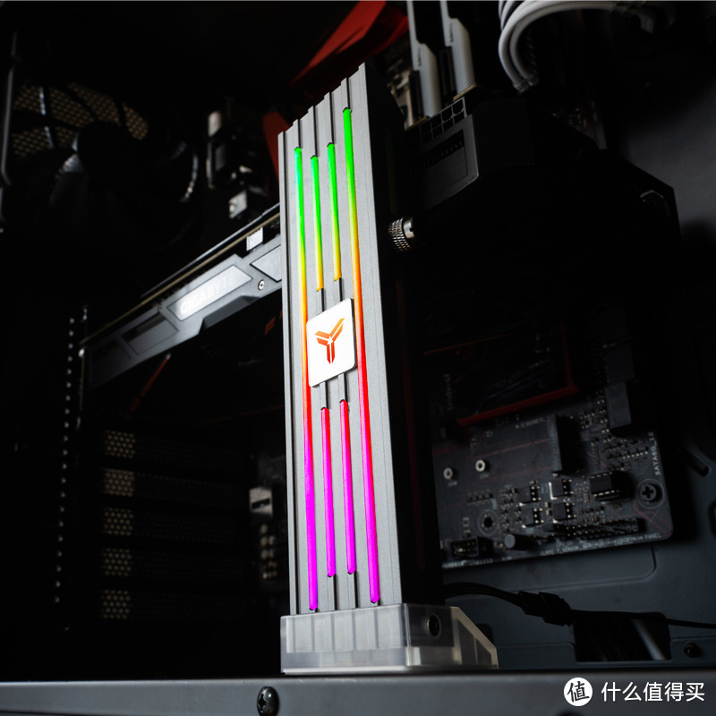 铝镁合金材质+可寻址RGB灯效：JONSBO 乔思伯 发布 VC-4 显卡支架