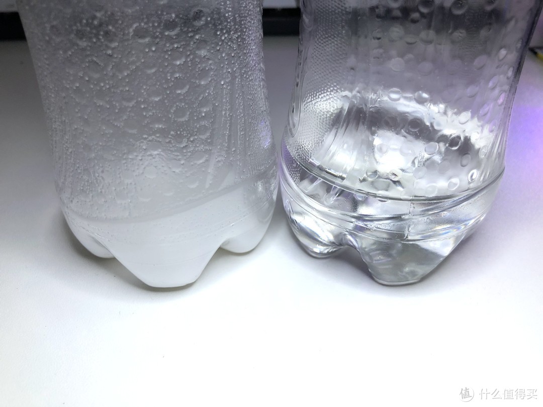 左A瓶10克小苏打+20ml纯净水，右B瓶10克柠檬酸+40ml纯净水，初次使用少量原料测试是否漏气