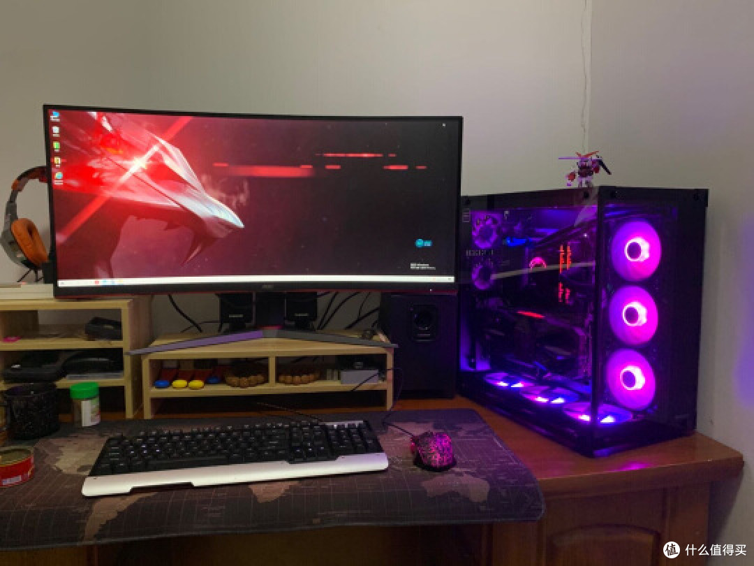 玩游戏做设计快到飞起大型真香现场海康威视c2000pro紫光版