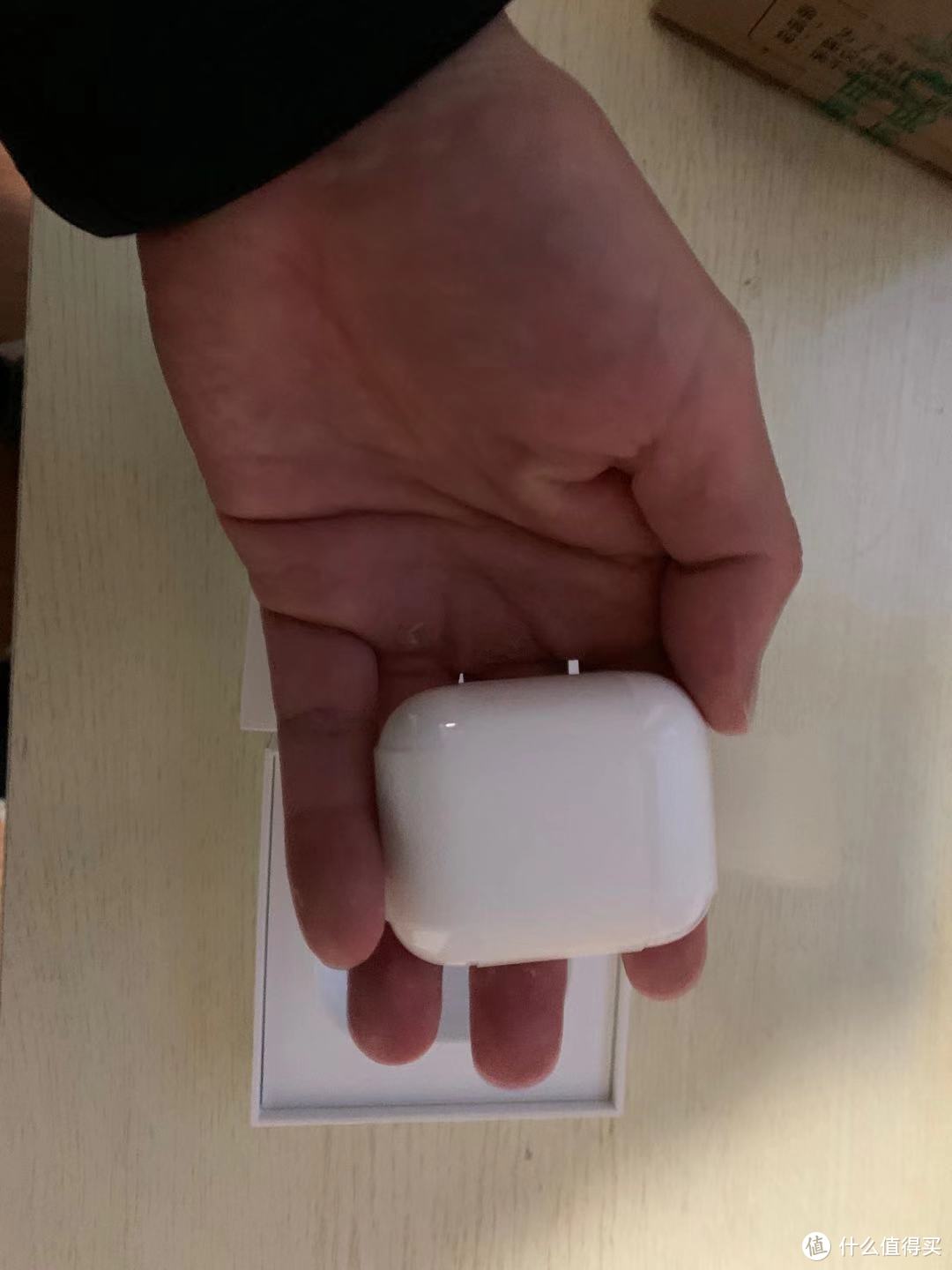 京东顺利下车 Apple 苹果 新AirPods（二代）无线蓝牙耳机 有线充电盒版