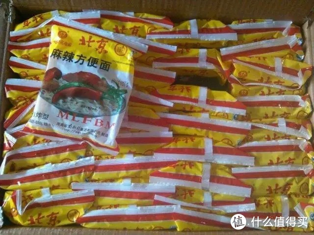 那些包装看起来很“磕碜”，吃起来味道却很惊艳的零食