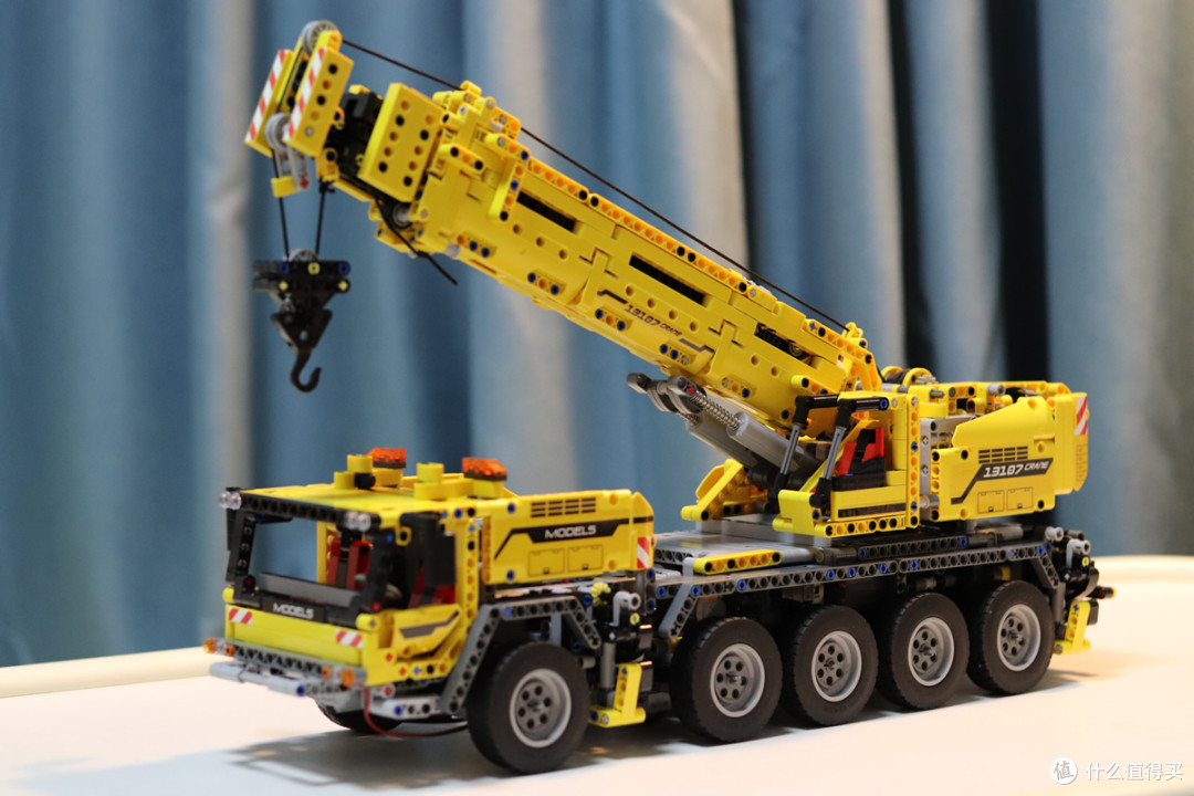宇星模王13107机械吊车评测