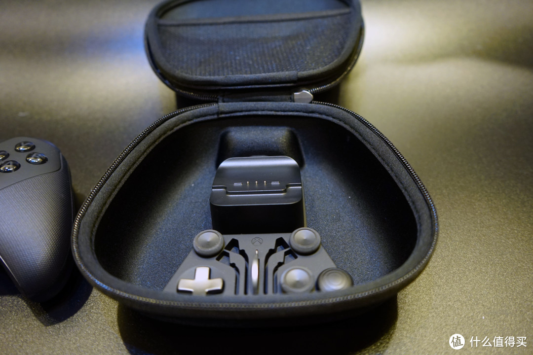 精英的继承者:XBOX Elite无线控制器2代 开箱！