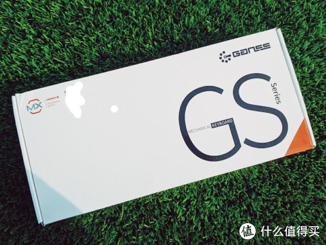 入门级樱桃轴键盘——高斯 GS87C机械键盘