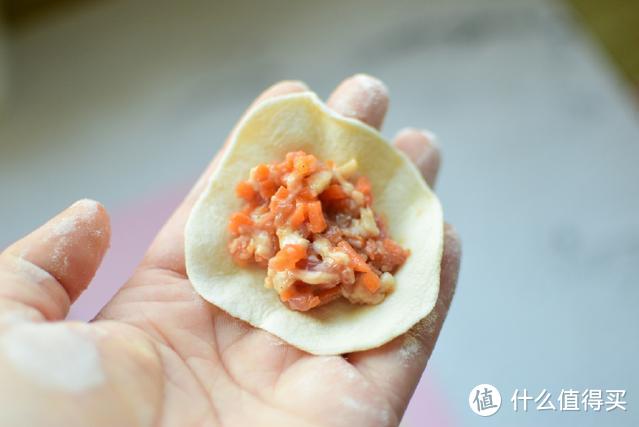 这菜冬天吃最好，包成饺子真香，馅香皮儿劲道，一次吃两盘才过瘾