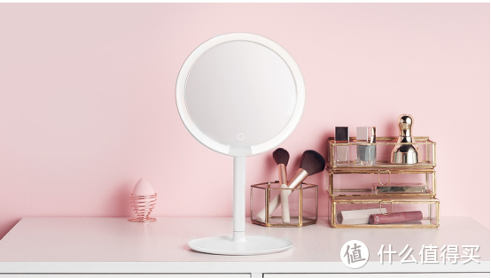 小姐姐们请看过来，小米发布新品米家LED化妆镜