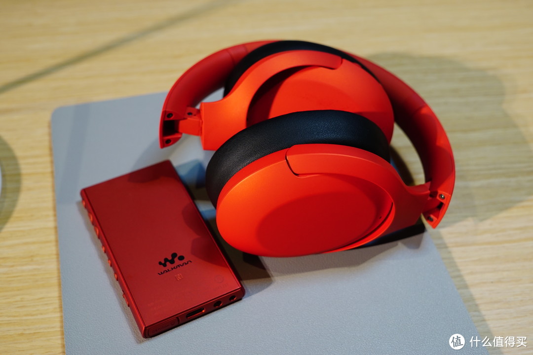 配置看齐1000X系列：SONY 索尼 发布 WH-H910N、WH-H810及 WF-H800 三款 h.ear 系列无线耳机
