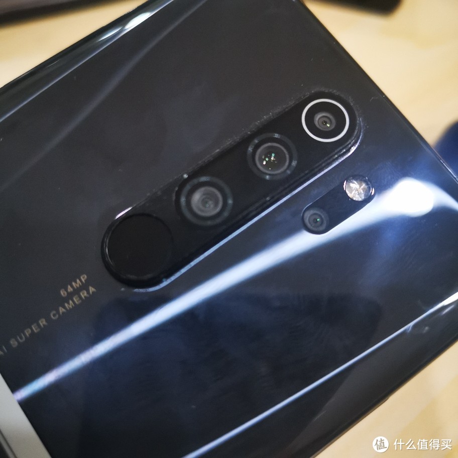 闲鱼一下入手两台Redmi 红米 Note 8 Pro ，小姨子很满意