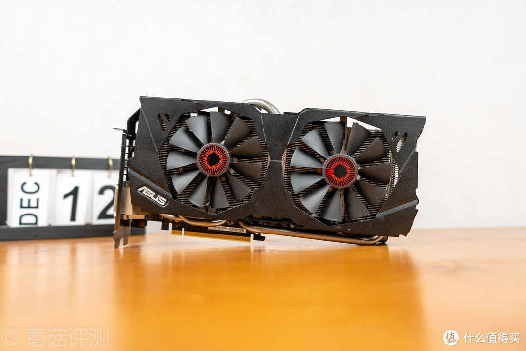 简单几步，就能让显卡恢复青春！华硕STRIX GTX 980 DC2OC显卡 拆解清灰