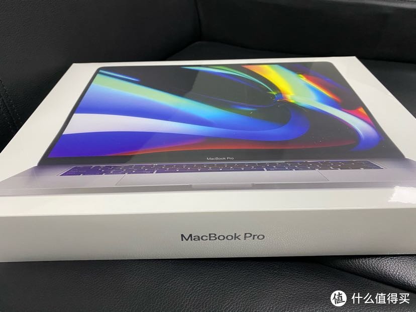 老男孩的新玩具-macbook pro16入手开箱简评