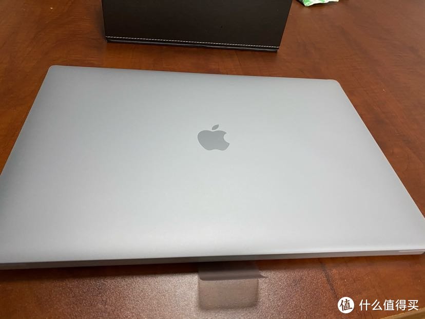 老男孩的新玩具-macbook pro16入手开箱简评