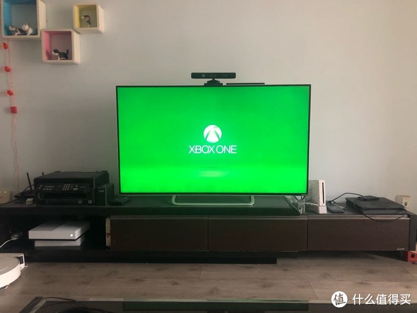 首台无光驱Xbox one开箱