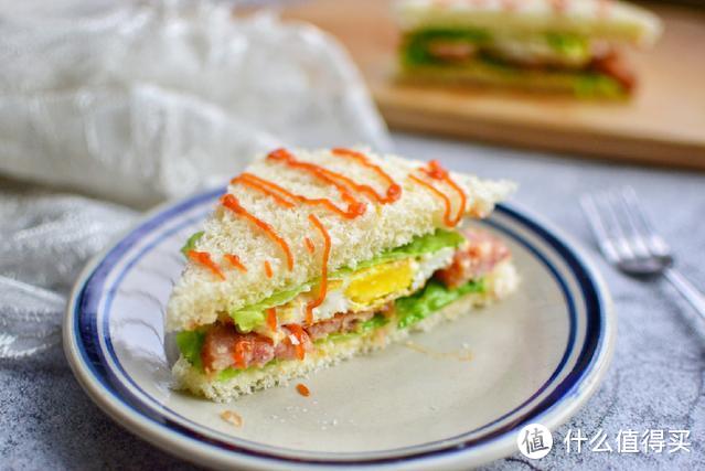 三明治的做法好简单，在家轻松做，想加啥菜加啥菜，早餐最爱吃它
