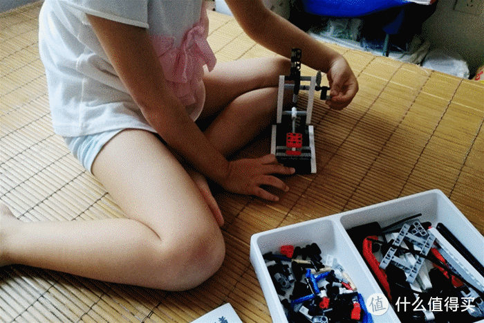 米家米兔益智积木玩具，锻炼孩子空间思维，提高动手和想象能力