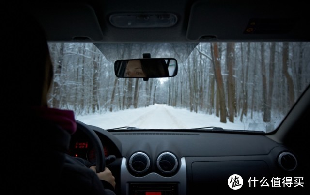 开车冷到发抖，又怕空调耗油？几个小技巧让你温暖又省油！