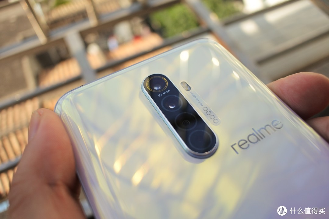 realme x2 pro ？ 855+，90Hz，50w，6400w，2699块值了