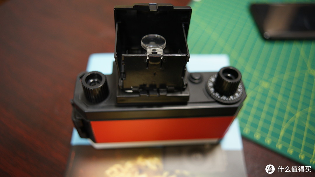 好玩具与差玩家——Konstruktor F DIY 35mm 单反相机实测
