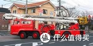 TOMY 多美卡重器--TLV-N24 HINO日野云梯消防车开箱评测赏析