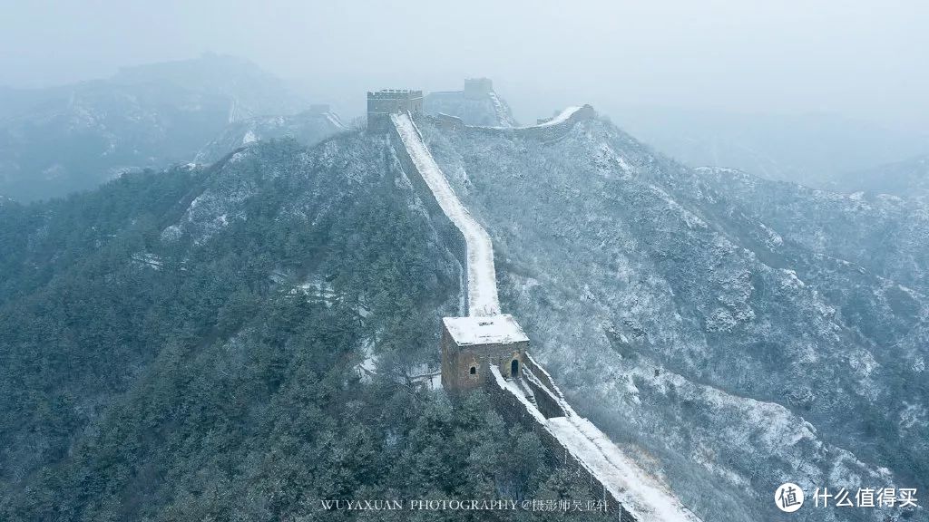 雪后金山岭长城