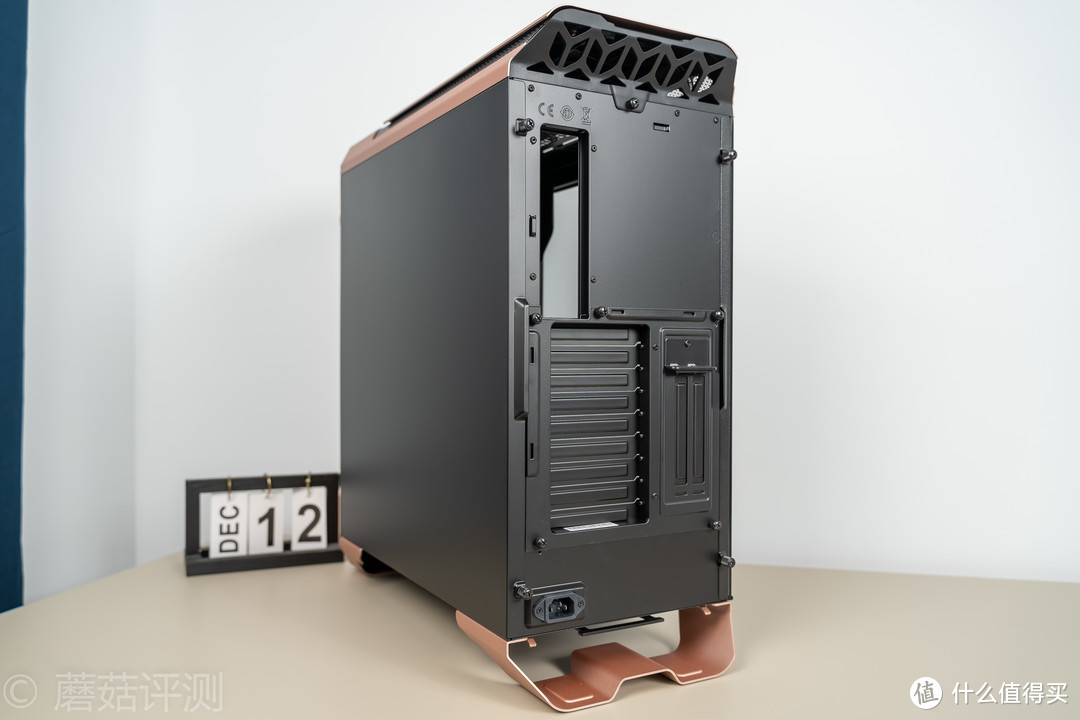 那一抹金色，让人欲罢不能、酷冷至尊(CoolerMaster)SL600M金色版 全塔机箱 评测