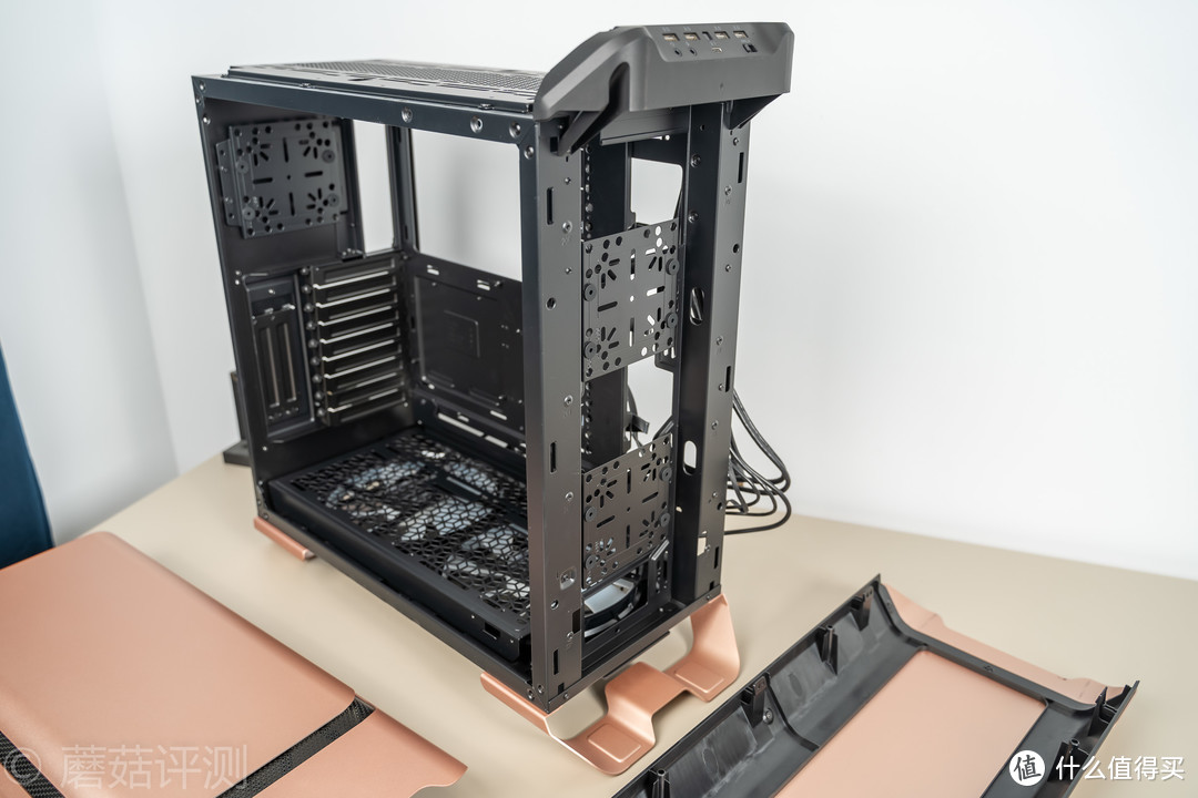 那一抹金色，让人欲罢不能、酷冷至尊(CoolerMaster)SL600M金色版 全塔机箱 评测