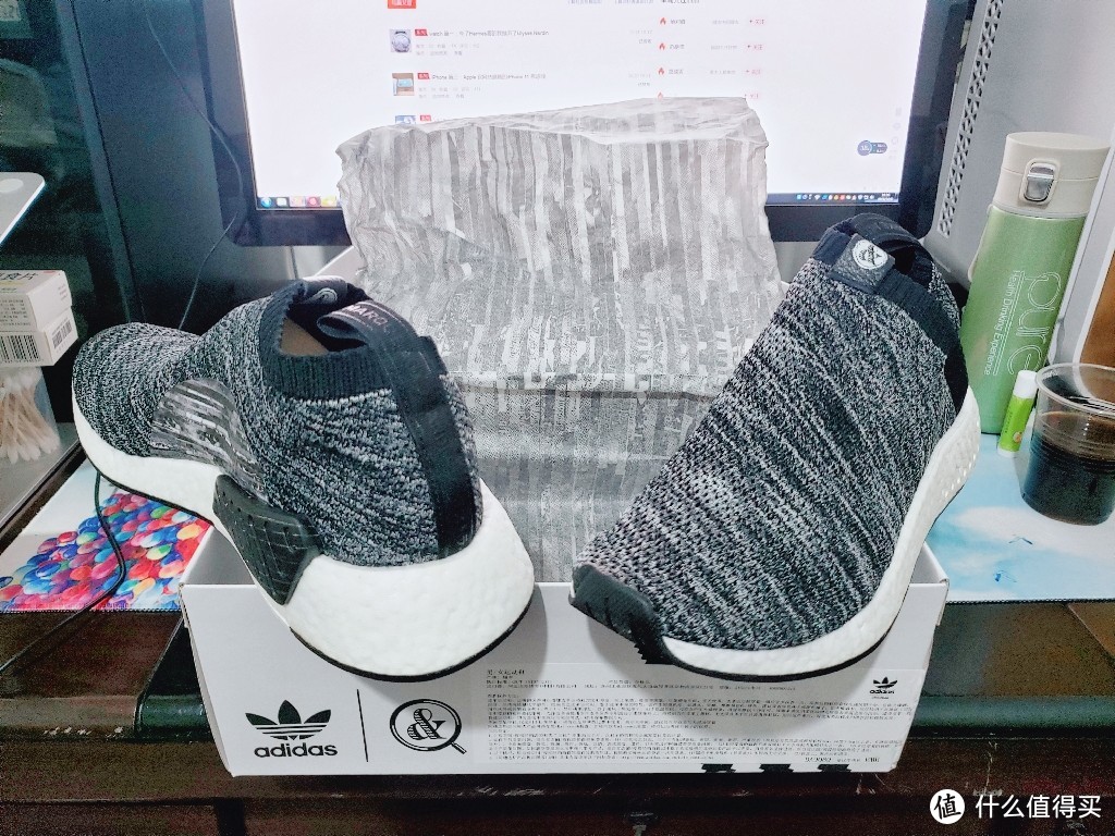 小表弟晒单:迟到的Adidas NMD联名款