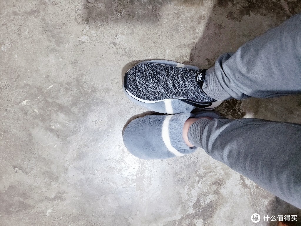 小表弟晒单:迟到的Adidas NMD联名款