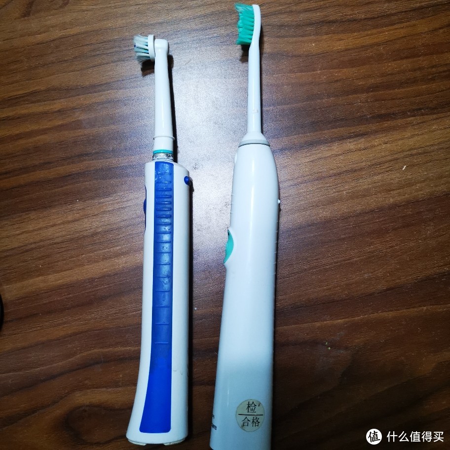 PHILIPS 飞利浦 HX6511 电动牙刷开箱，与欧乐B简单对比