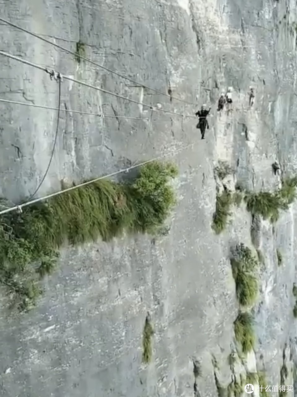 最长的一段高空绳索