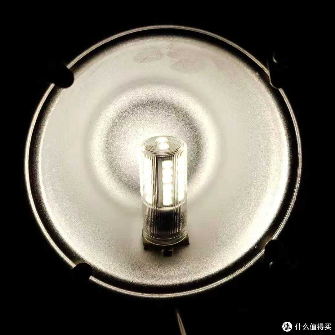 欧司朗G9 LED灯珠 - 600lm, 4000K | 用于同品牌之柏林双臂台灯