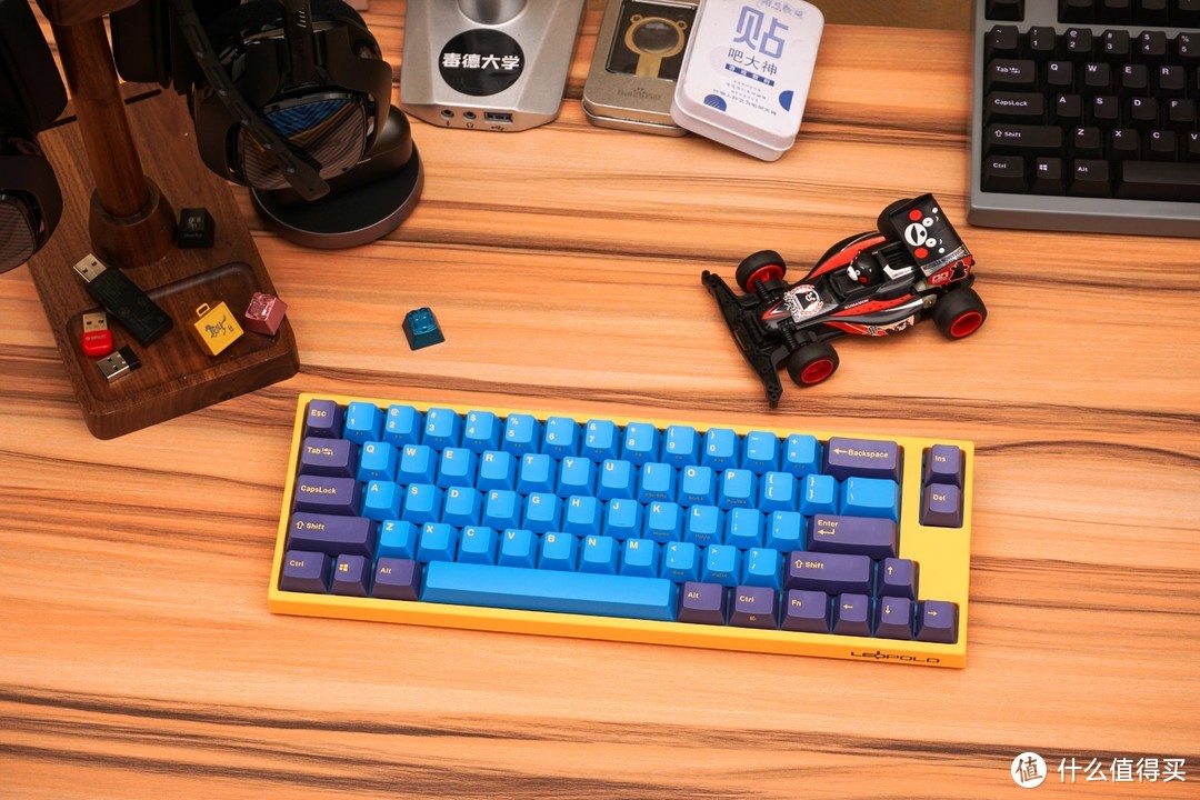 骚气的鹦鹉配色键盘！——Leopold FC660M PARROT 拆解 测评