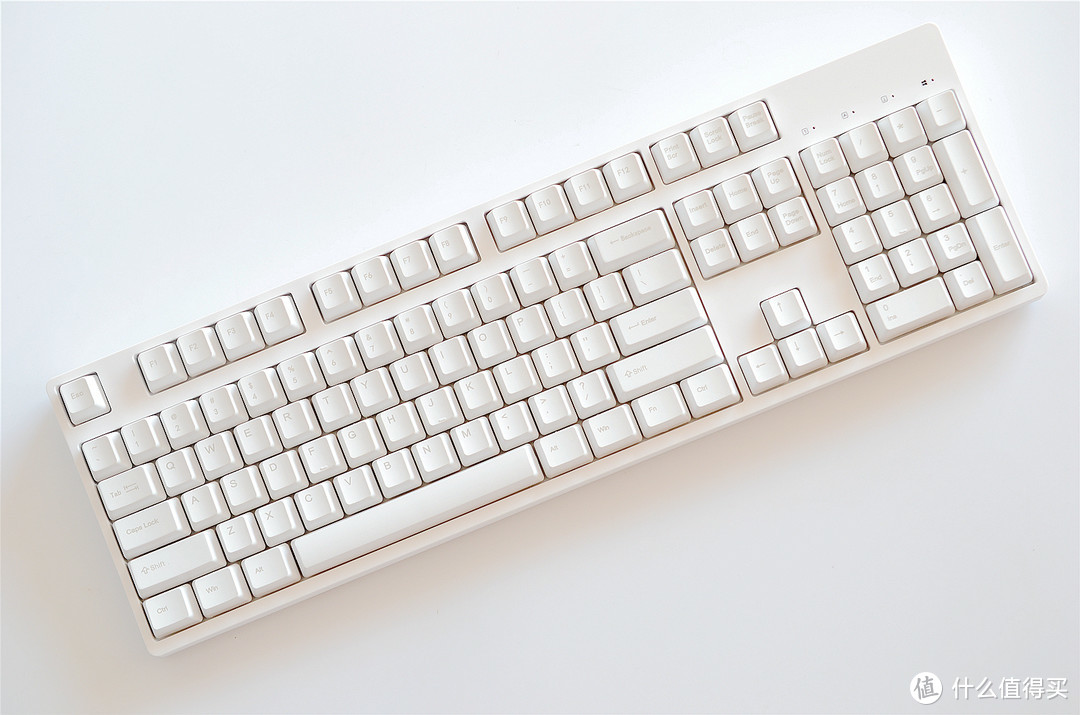 不同色彩带你体验不同键盘？GANSS 104C键盘和粉笔套主题热升华键