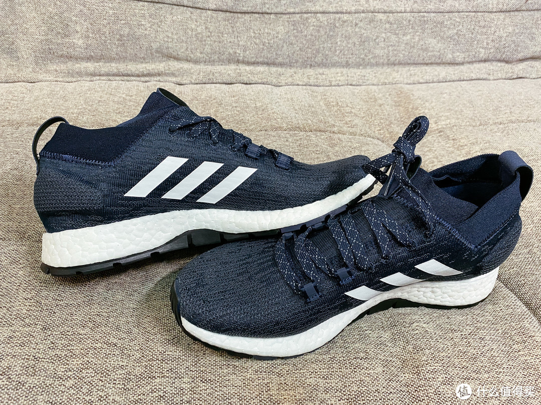 Adidas PureBOOST RBL 穿了一年与全新的对比