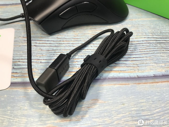 竟然中奖了:大妈送的Razer雷蛇 蝰蛇标准版 游戏鼠标