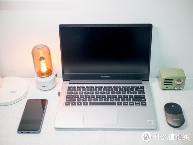 RedmiBook 14笔记本到手体验，外观苹果风简直太美，可缺点亦明显