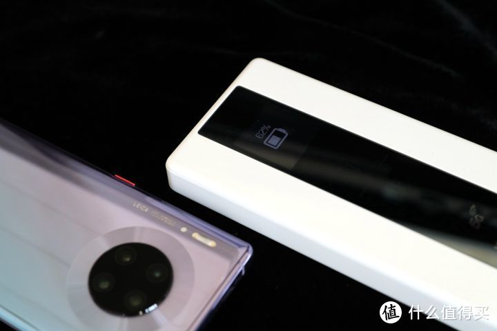 不仅能5G高速上网，而且能提供续航：华为5G随行WiFi Pro体验