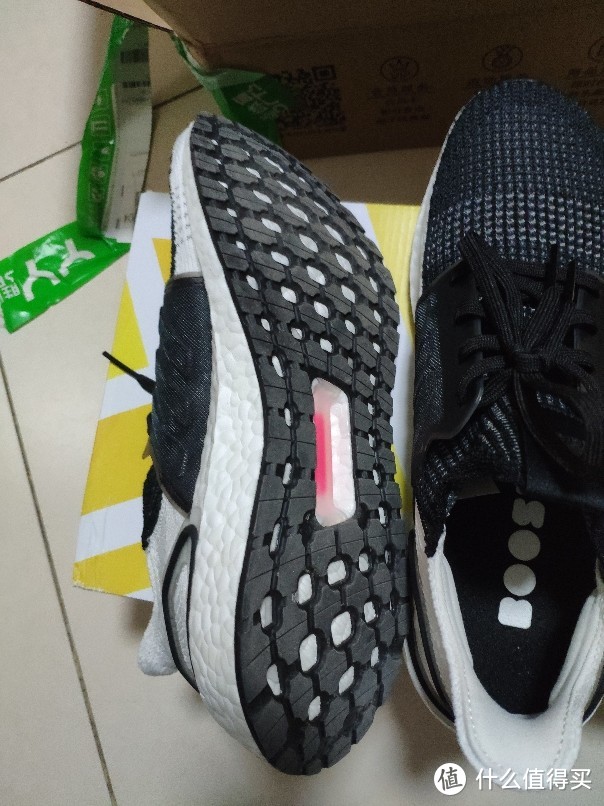 第一次下手Adidas的ultraboost 19