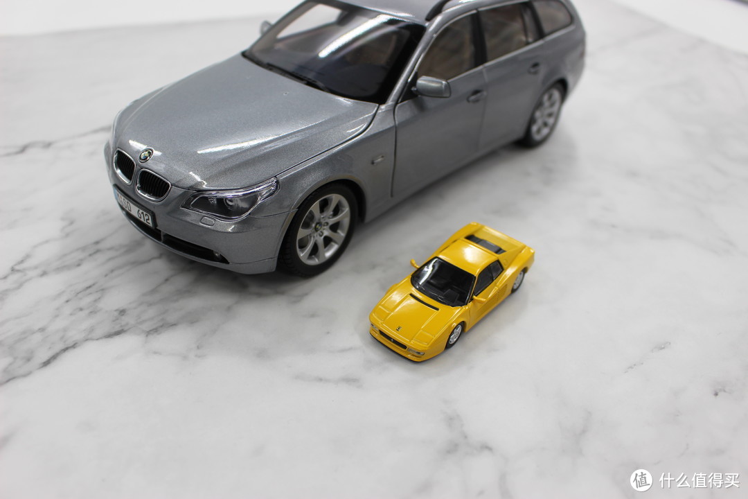 蓝天白云的梦想~~京商1:18 BMW 530i 旅行版开箱评测