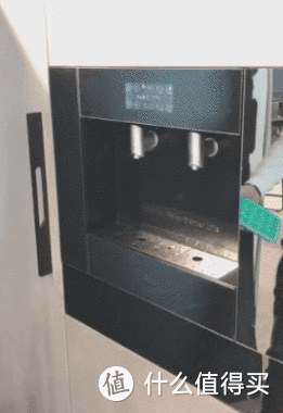 设计师推荐的嵌入式冰箱，原来可以和净饮机内嵌组合！