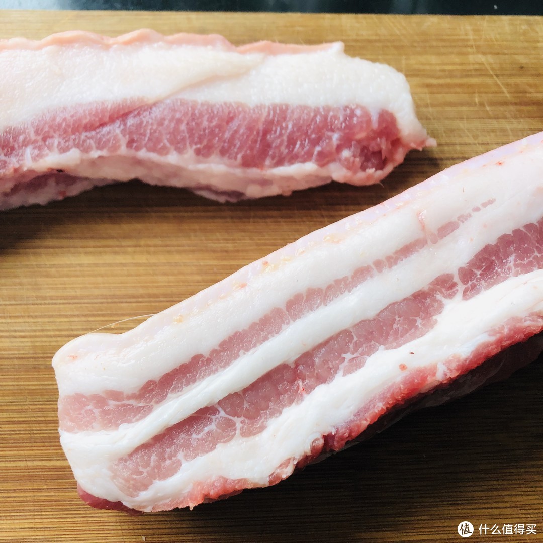 猪肉降价了—垂涎三尺的东坡肉，不做你就太亏了！