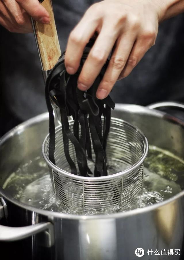 KitchenAid × Brian Tan | 在家就能做出餐厅品质的高级感意面