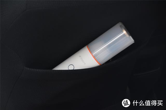 睿米推出首款便携吸尘器，家庭+车用，才保温杯一样大，吸力却很强悍