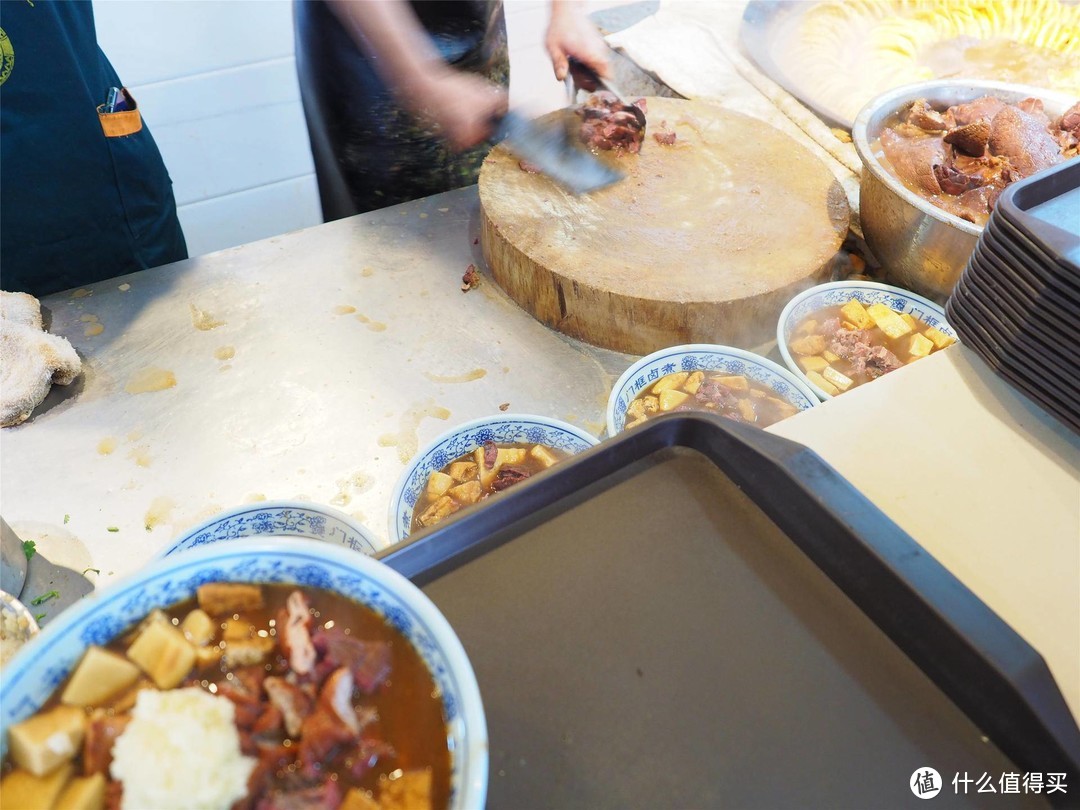 北京最好吃的卤煮火烧！为了它我居然放弃了张大妈上海剁的聚会！