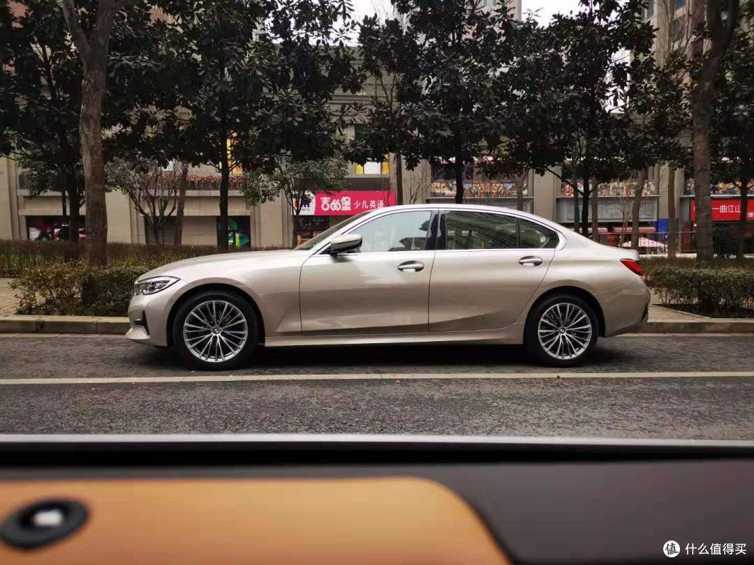 三千字长文告诉你我为什么买了一台最慢的雷克萨斯 中型车 什么值得买