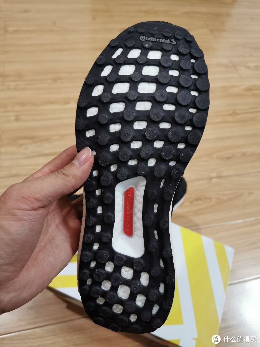 UB老年鞋？双十二购买的UltraBOOST LACELESS开箱