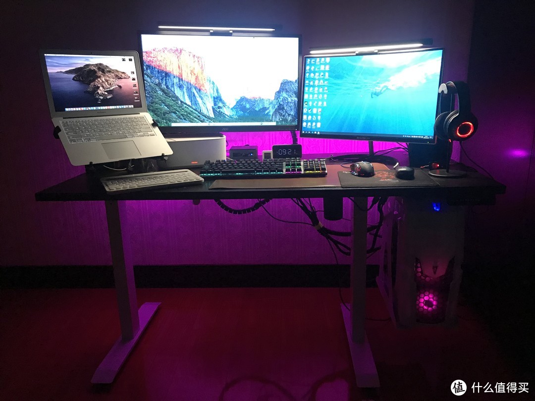 智慧家居の2019年值得入手的电动升降电脑桌（附带RGB属性）