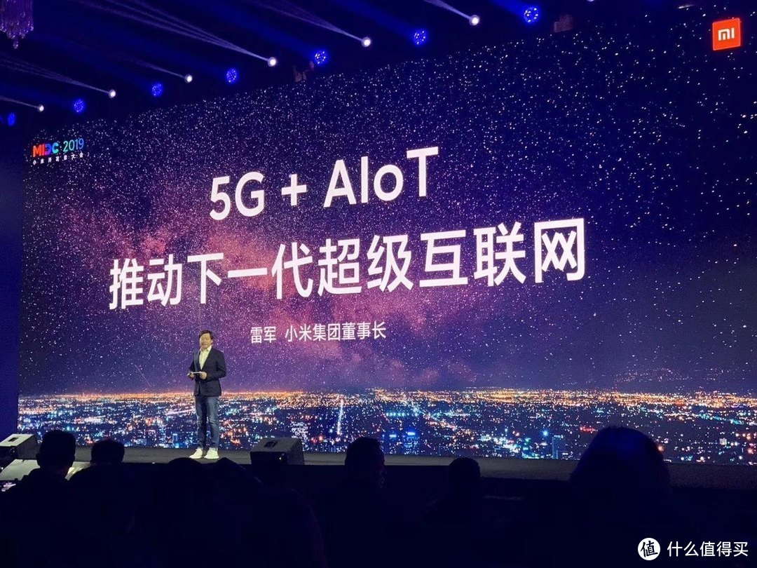 从手机、5G到IOT、生态链，全面对比华为小米、红米荣耀的各自优势