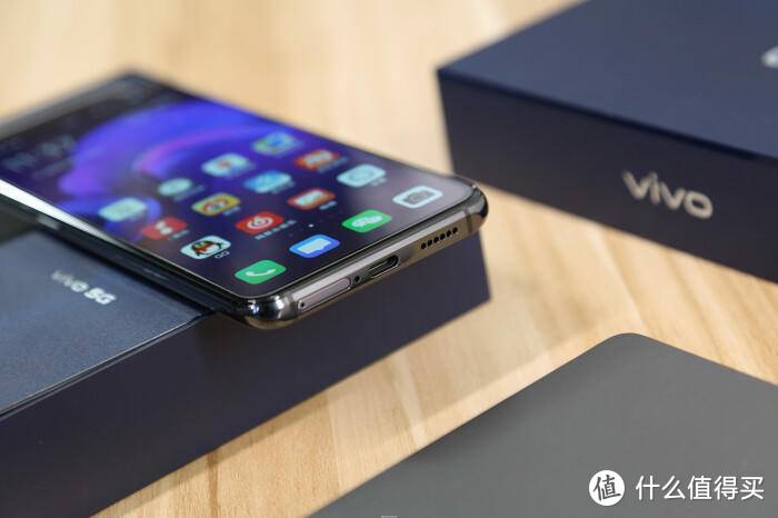 60倍潜望式超远摄不只能拍月亮：vivo X30 Pro评测