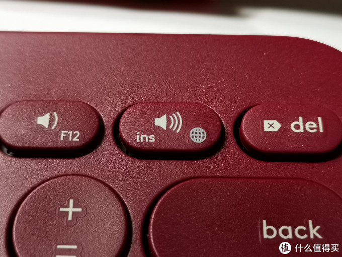 一个按键，融合了音量、ins和浏览器。